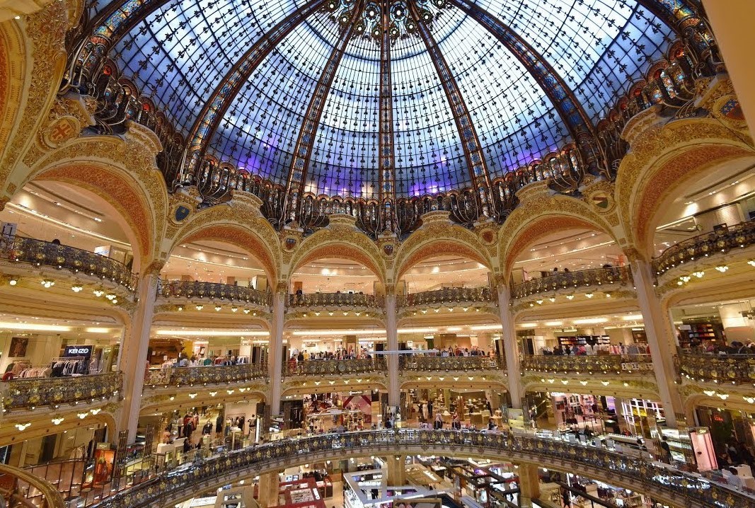 Galeries Lafayette - Play for Good!